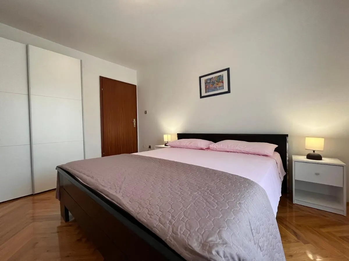 Apartment Miki-Free Parking Rovinj Croatia