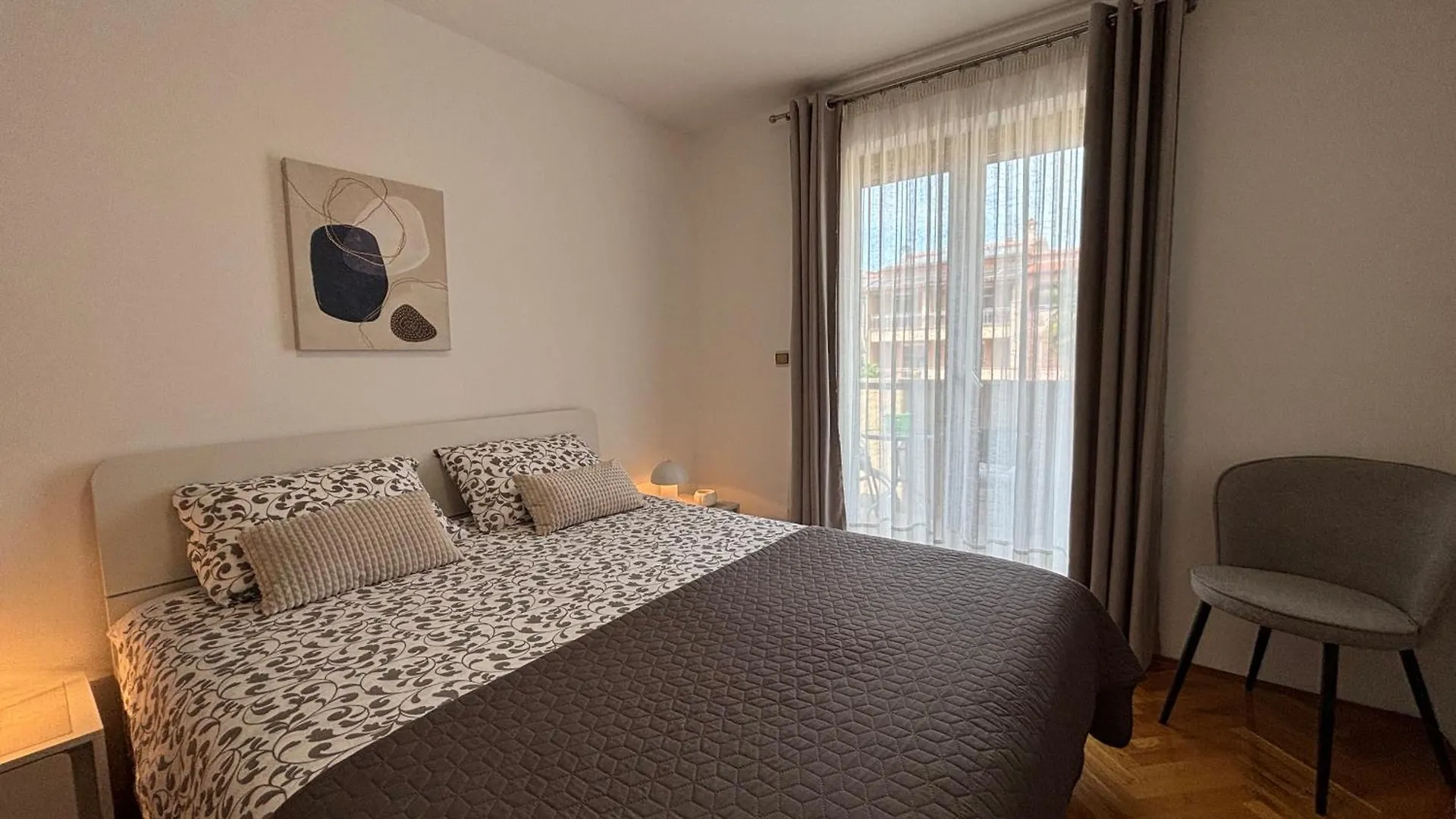 Apartment Miki-Free Parking Rovinj